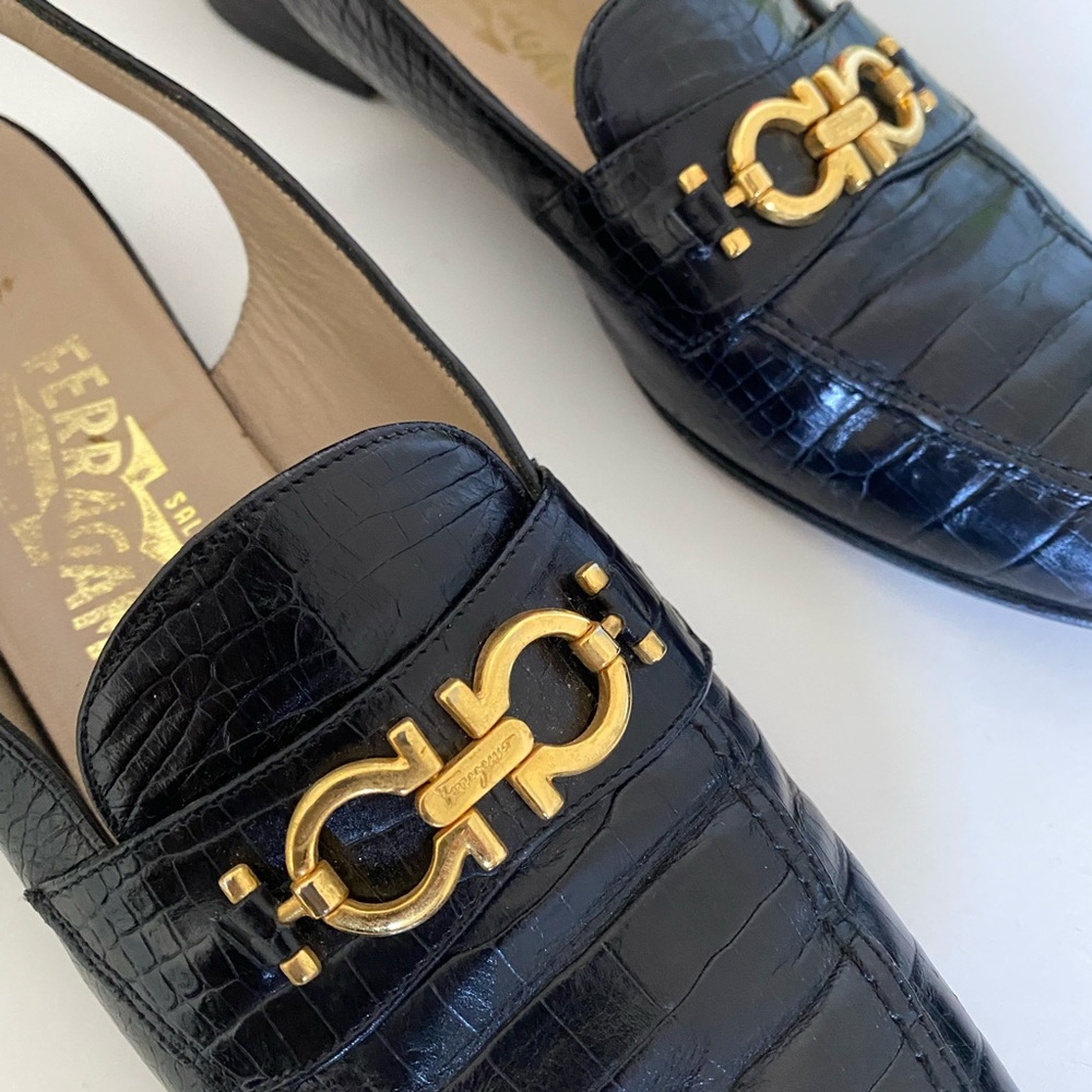 Salvatore Ferragamo flats